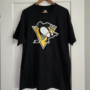 Pittsburgh Penquins Sid Crosby NHL Black and Yellow Short Sleeve Tee, 87